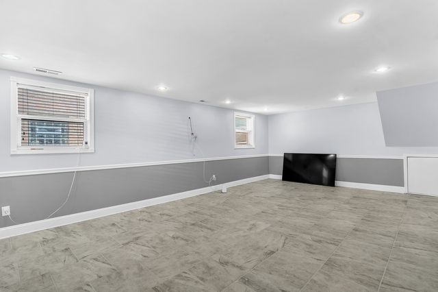 516 Exchange Avenue, Calumet City, IL 60409