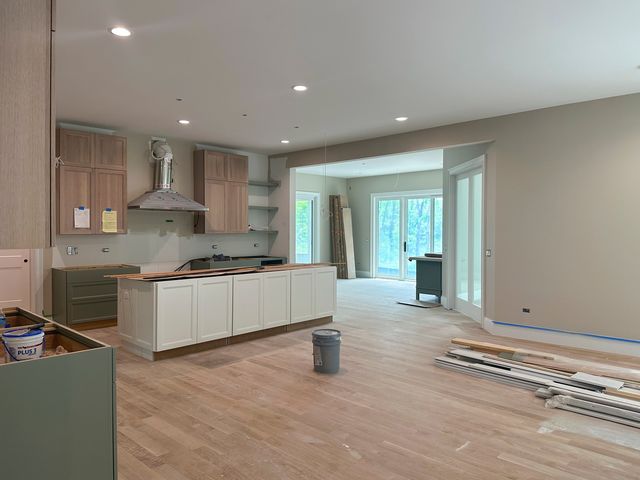 213 Northampton Lane, Lincolnshire, IL 60069