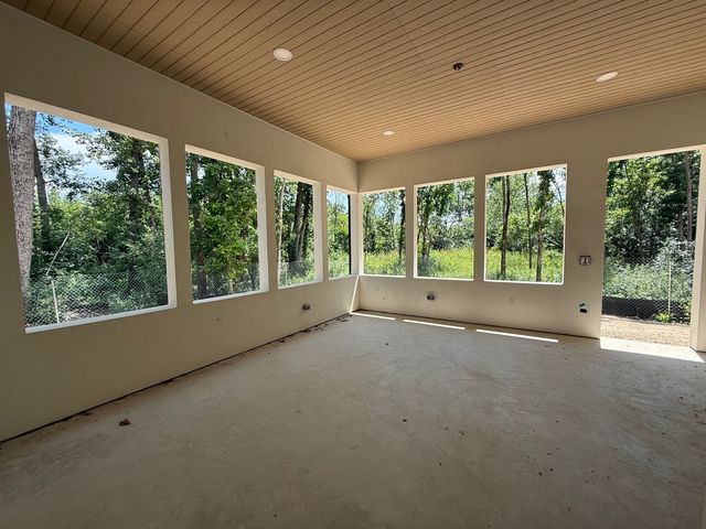 213 Northampton Lane, Lincolnshire, IL 60069