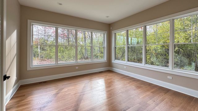 213 Northampton Lane, Lincolnshire, IL 60069