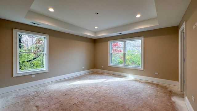 213 Northampton Lane, Lincolnshire, IL 60069