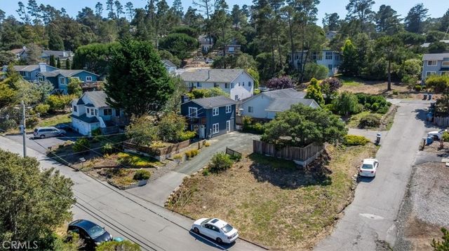 2195 Green Street, Cambria, CA 93428
