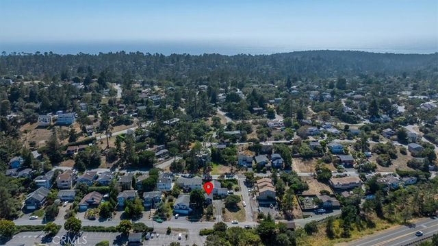 2195 Green Street, Cambria, CA 93428