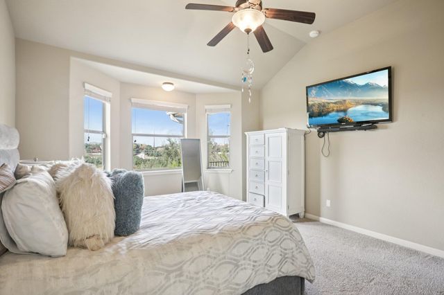 2916 Old Course DR 7, Austin, TX 78732