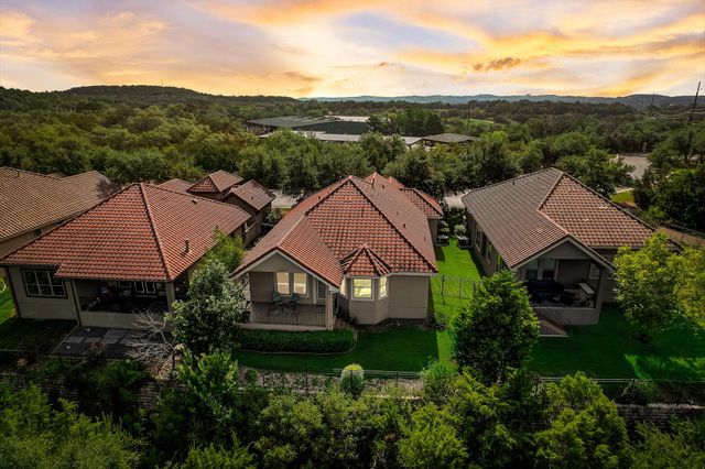 2916 Old Course DR 7, Austin, TX 78732