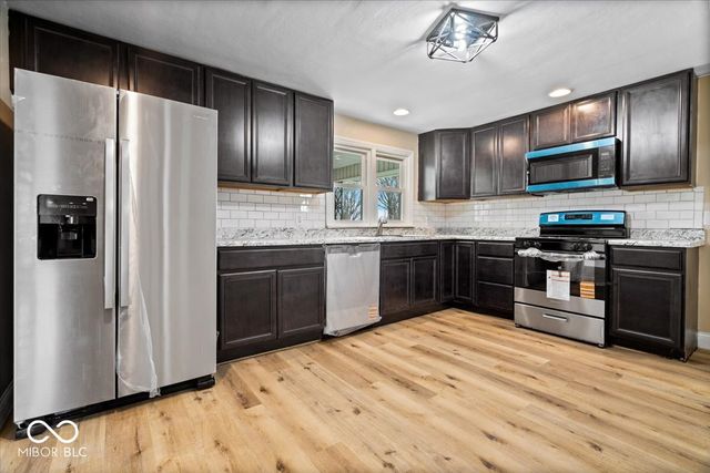 126 N State Street, Markleville, IN 46056