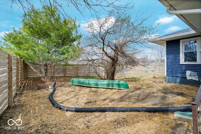 126 N State Street, Markleville, IN 46056