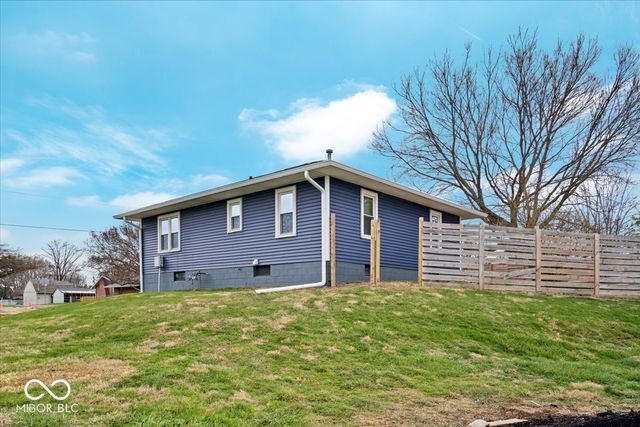 126 N State Street, Markleville, IN 46056