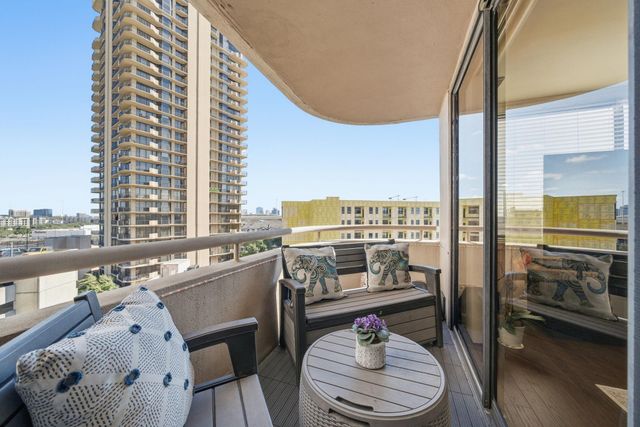 3525 Sage Road 909, Houston, TX 77056