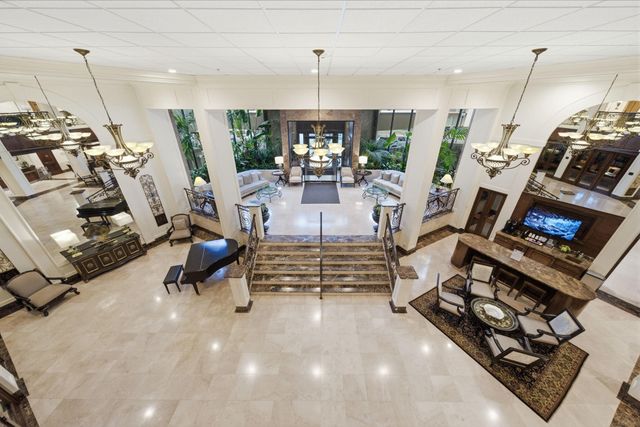 3525 Sage Road 909, Houston, TX 77056