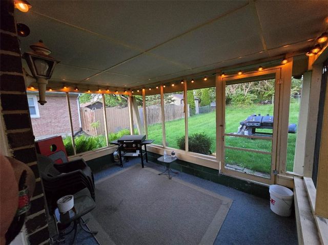2732 Balsam Drive, Springfield, OH 45503