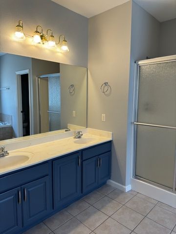 1109 N Wren Drive, Rogers, AR 72756