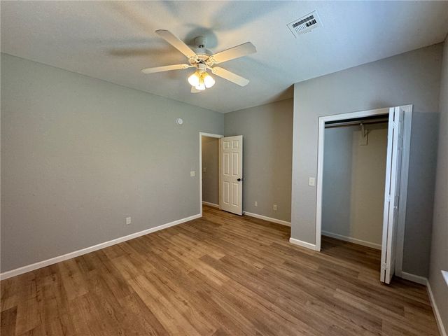 1109 N Wren Drive, Rogers, AR 72756