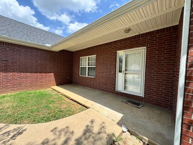 1109 N Wren Drive, Rogers, AR 72756