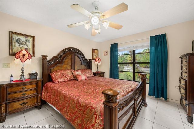 216 Robinhood Terrace, Sebring, FL 33876