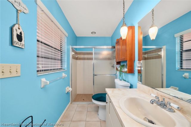 216 Robinhood Terrace, Sebring, FL 33876