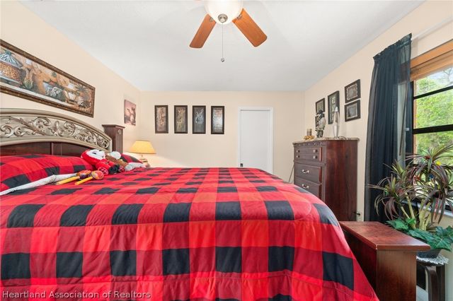 216 Robinhood Terrace, Sebring, FL 33876