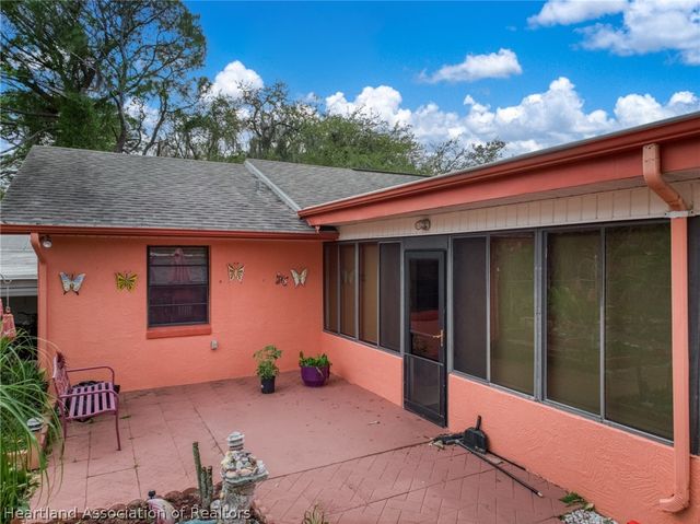 216 Robinhood Terrace, Sebring, FL 33876