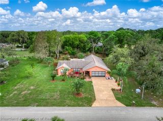 216 Robinhood Terrace, Sebring, FL 33876