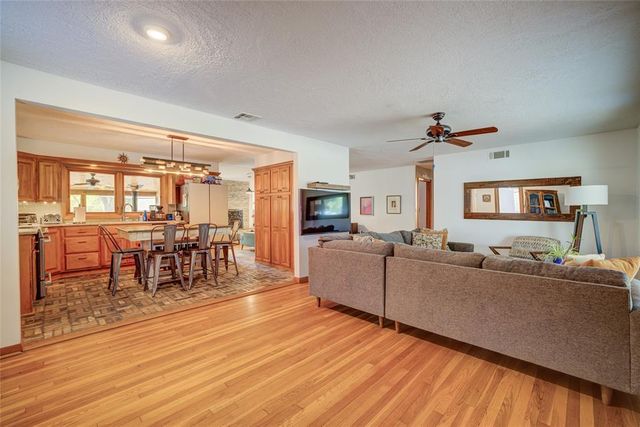 609 Morningside Drive, Norman, OK 73071