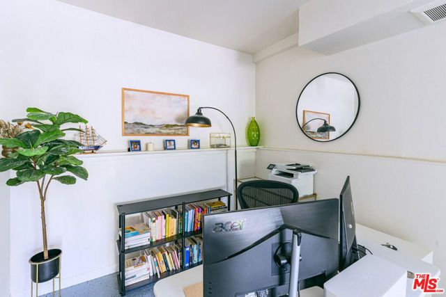 4870 Stratford Road, Los Angeles, CA 90042