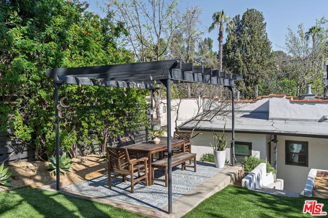 4870 Stratford Road, Los Angeles, CA 90042