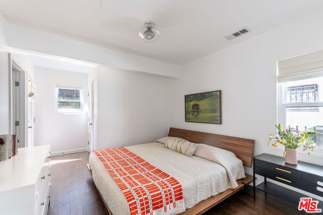 4870 Stratford Road, Los Angeles, CA 90042