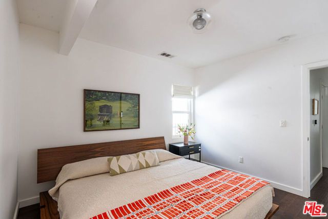 4870 Stratford Road, Los Angeles, CA 90042