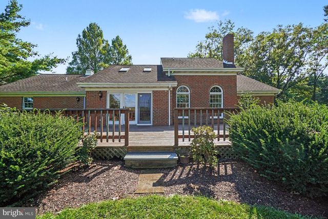 729 SCHAEFFER RD, Lebanon, PA 17042