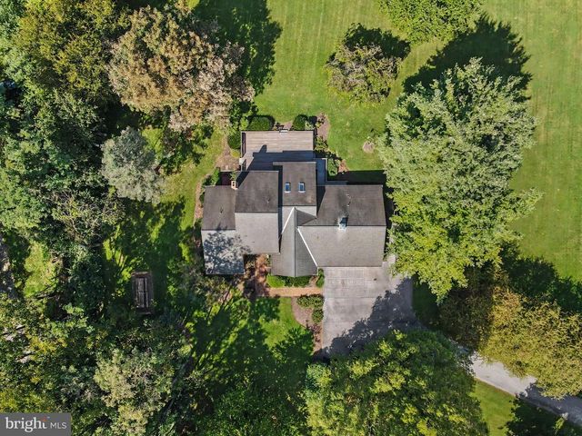 729 SCHAEFFER RD, Lebanon, PA 17042