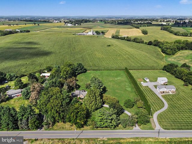 729 SCHAEFFER RD, Lebanon, PA 17042
