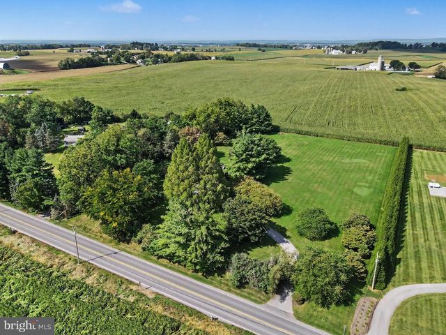 729 SCHAEFFER RD, Lebanon, PA 17042