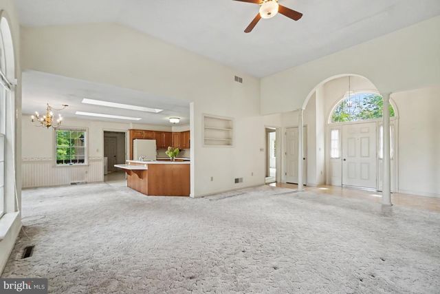 729 SCHAEFFER RD, Lebanon, PA 17042