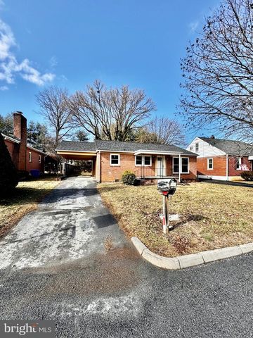 137 FOX DR, Winchester, VA 22601