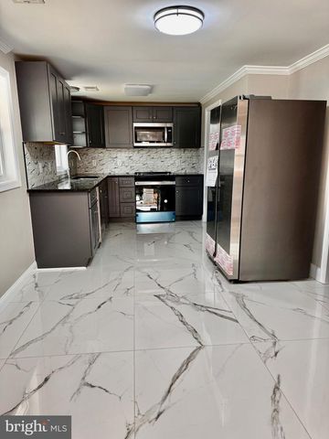 137 FOX DR, Winchester, VA 22601