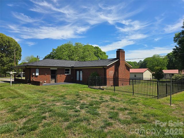 513 Sides Street, Rockwell, NC 28138