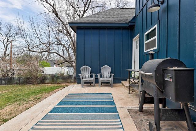 806 E Warner Avenue, Guthrie, OK 73044