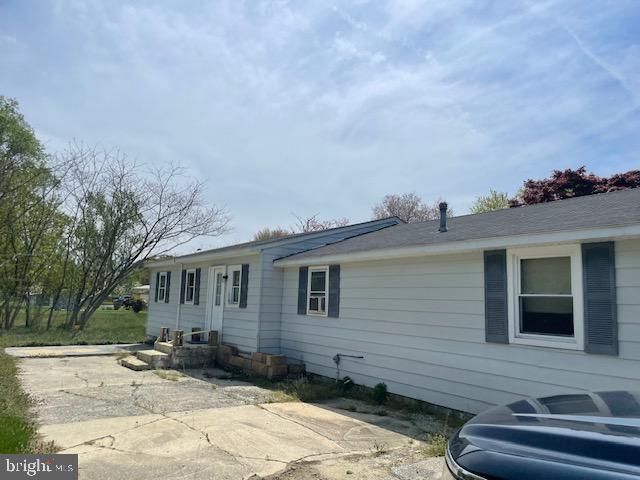 10317 DINGES RD, Berlin, MD 21811