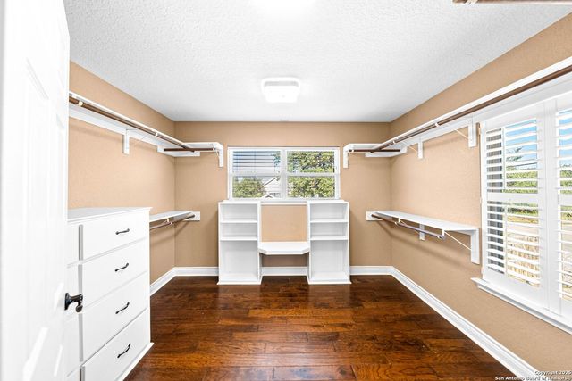 435 Carpenter Dr, Canyon Lake, TX 78133