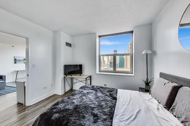 222 N Columbus Drive 3805, Chicago, IL 60601