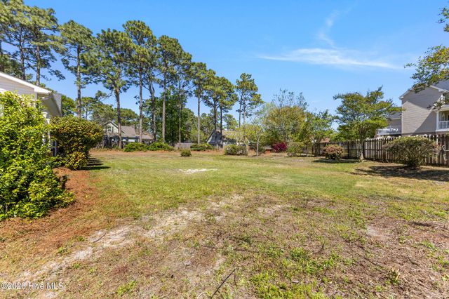 137 River Oaks Drive, Wilmington, NC 28412