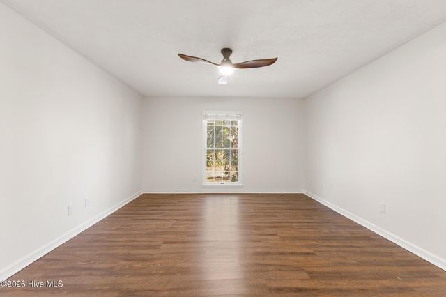 137 River Oaks Drive, Wilmington, NC 28412