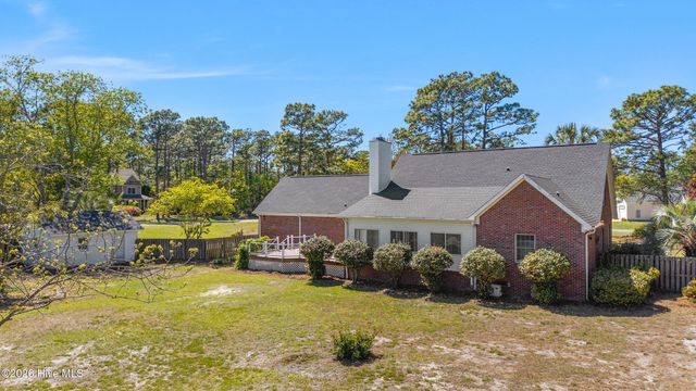 137 River Oaks Drive, Wilmington, NC 28412