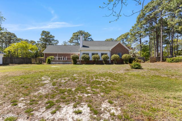 137 River Oaks Drive, Wilmington, NC 28412