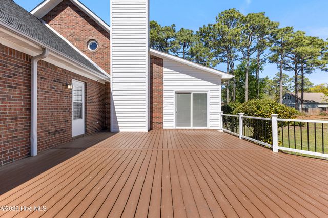 137 River Oaks Drive, Wilmington, NC 28412