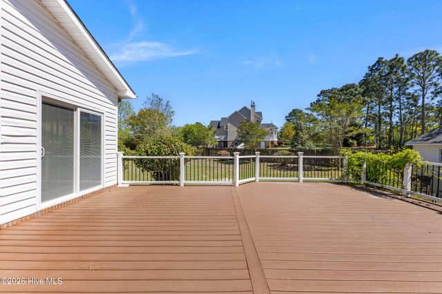 137 River Oaks Drive, Wilmington, NC 28412