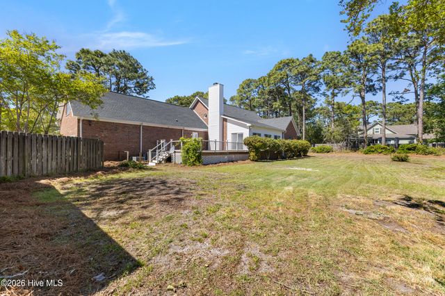 137 River Oaks Drive, Wilmington, NC 28412