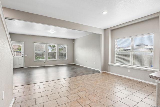 5822 Tranquil Dawn, San Antonio, TX 78218
