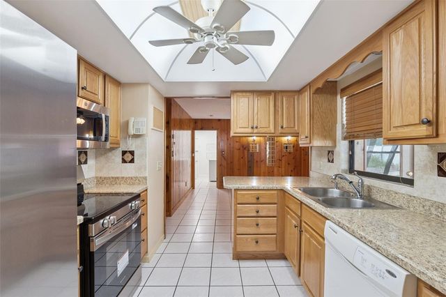1391 AVALON BOULEVARD, Casselberry, FL 32707