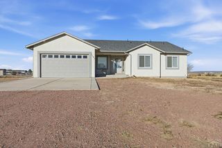 1187 E Ivanhoe Dr, Pueblo, CO 81007